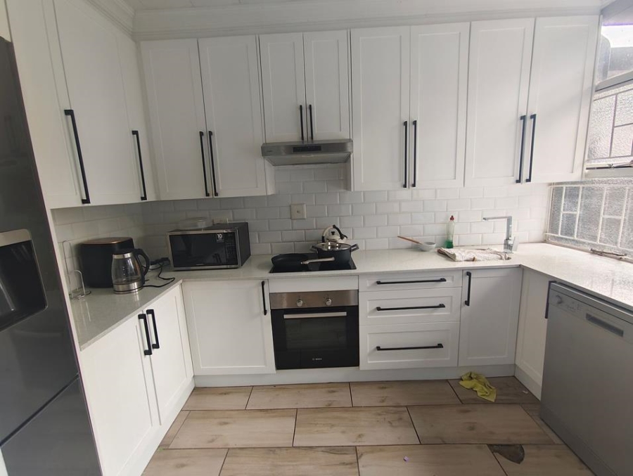 To Let 3 Bedroom Property for Rent in Clubview Gauteng