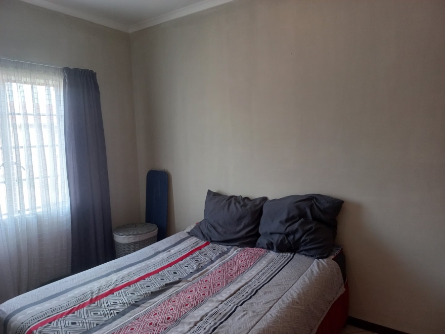 2 Bedroom Property for Sale in Mooikloof Ridge Gauteng