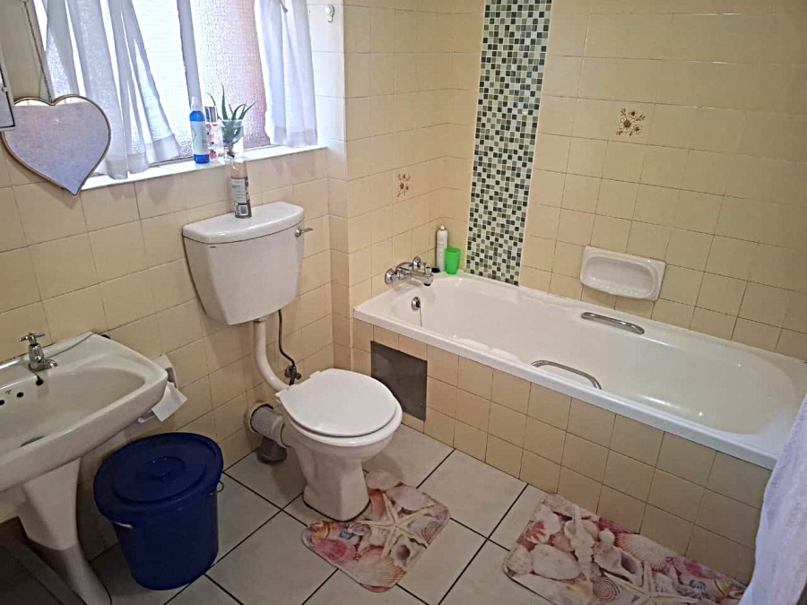 To Let 1 Bedroom Property for Rent in Wonderboom South Gauteng