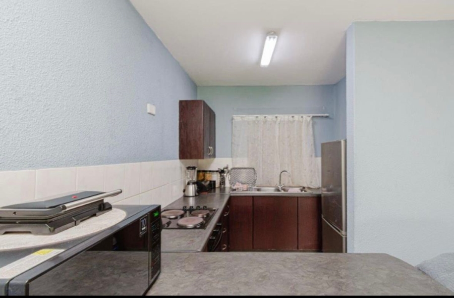 1 Bedroom Property for Sale in Willowbrook Gauteng
