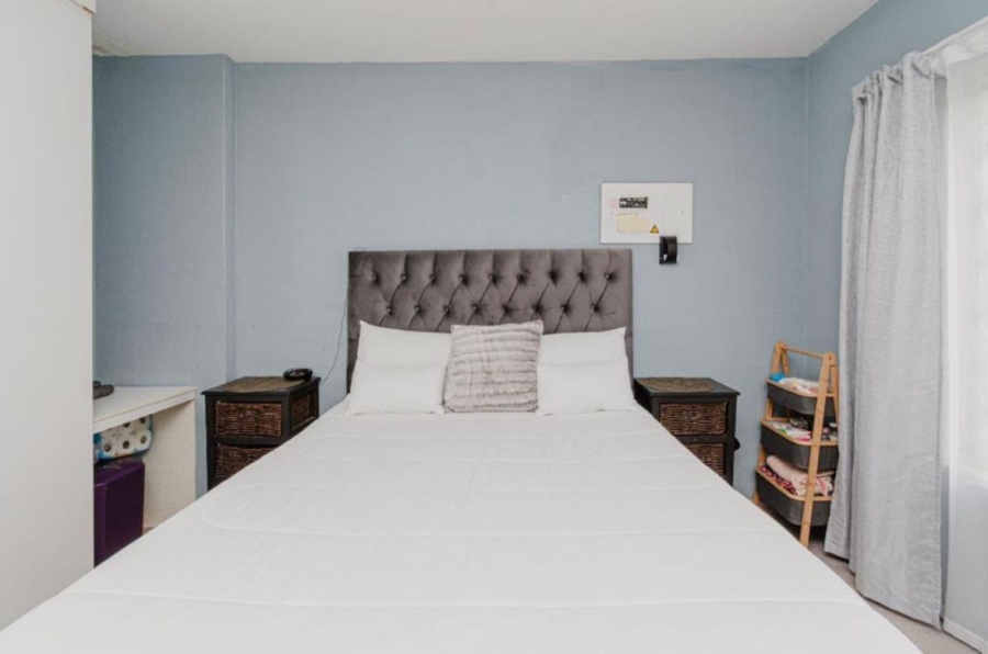 1 Bedroom Property for Sale in Willowbrook Gauteng
