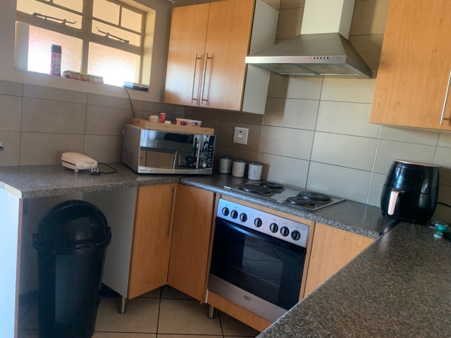 To Let 2 Bedroom Property for Rent in Sagewood Gauteng