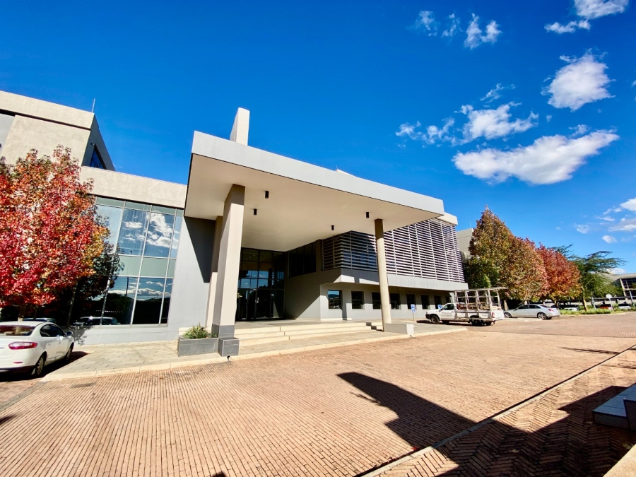 To Let Commercial Property for Rent in Eco Park Gauteng