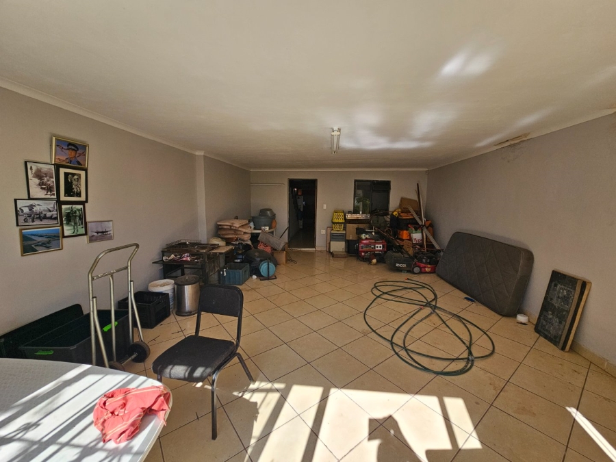 5 Bedroom Property for Sale in Montana Gauteng