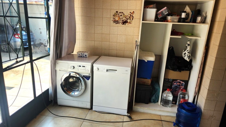 3 Bedroom Property for Sale in Fishers Hill Gauteng
