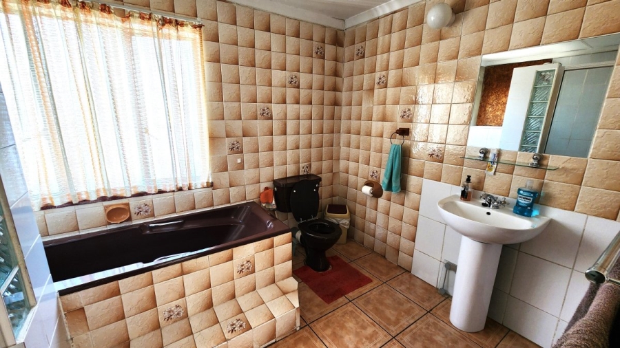 3 Bedroom Property for Sale in Fishers Hill Gauteng