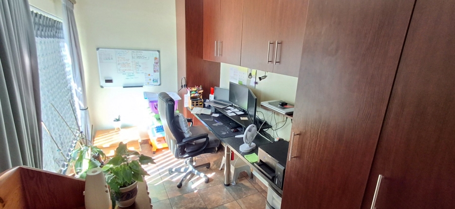 3 Bedroom Property for Sale in Pretoria Gardens Gauteng