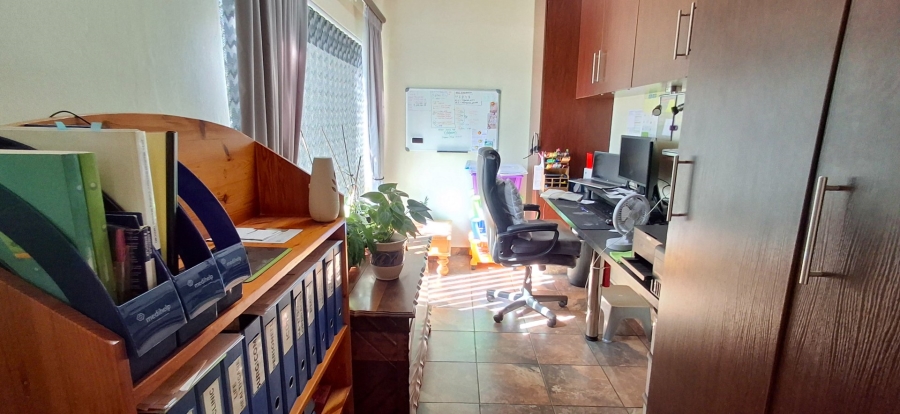 3 Bedroom Property for Sale in Pretoria Gardens Gauteng