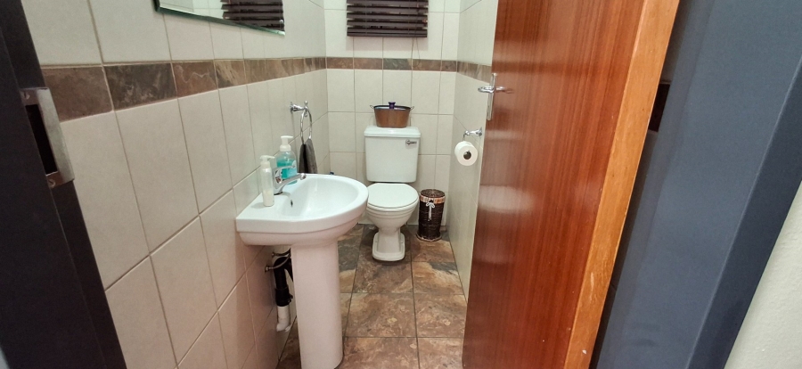 3 Bedroom Property for Sale in Pretoria Gardens Gauteng