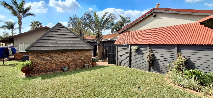3 Bedroom Property for Sale in Pretoria Gardens Gauteng
