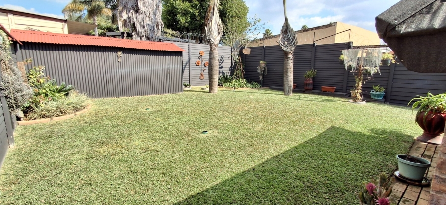 3 Bedroom Property for Sale in Pretoria Gardens Gauteng