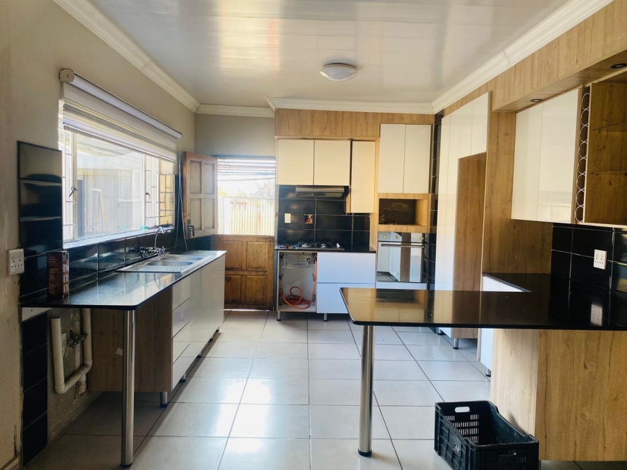 3 Bedroom Property for Sale in Kwaggasrand Gauteng
