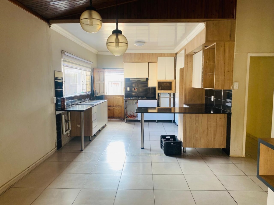 3 Bedroom Property for Sale in Kwaggasrand Gauteng