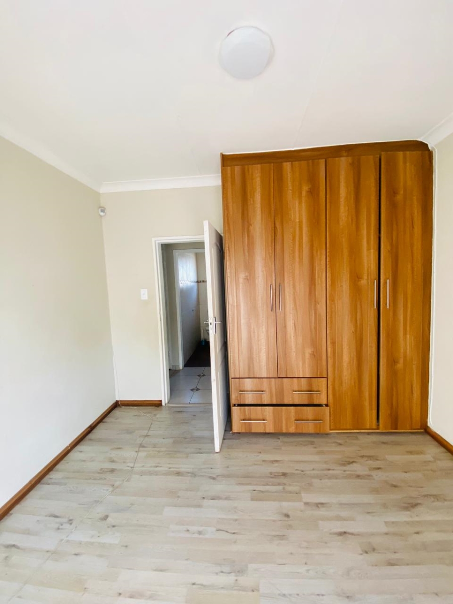 3 Bedroom Property for Sale in Kwaggasrand Gauteng
