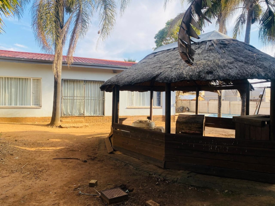 3 Bedroom Property for Sale in Kwaggasrand Gauteng
