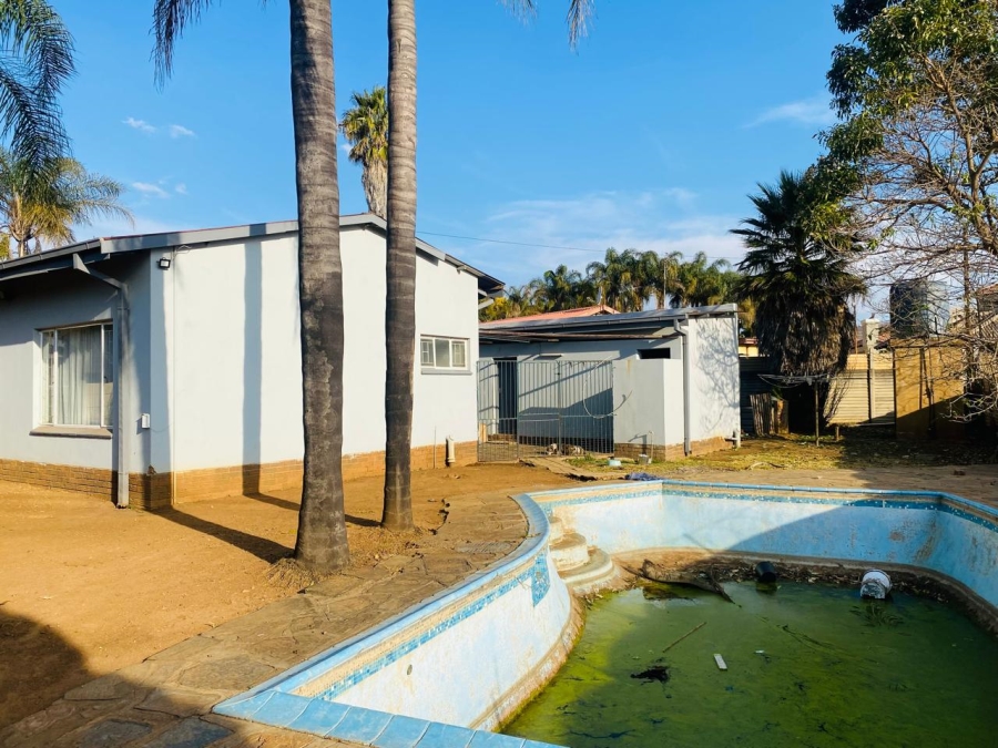 3 Bedroom Property for Sale in Kwaggasrand Gauteng