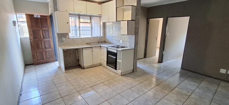 6 Bedroom Property for Sale in The Orchards Gauteng