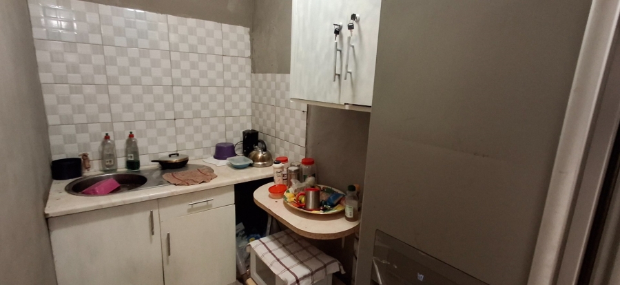 6 Bedroom Property for Sale in The Orchards Gauteng