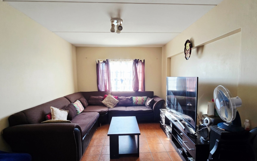 1 Bedroom Property for Sale in Ravenswood Gauteng
