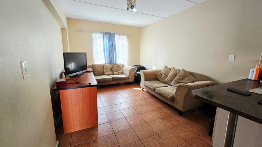 1 Bedroom Property for Sale in Ravenswood Gauteng