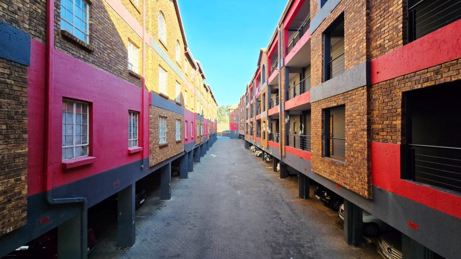 1 Bedroom Property for Sale in Ravenswood Gauteng