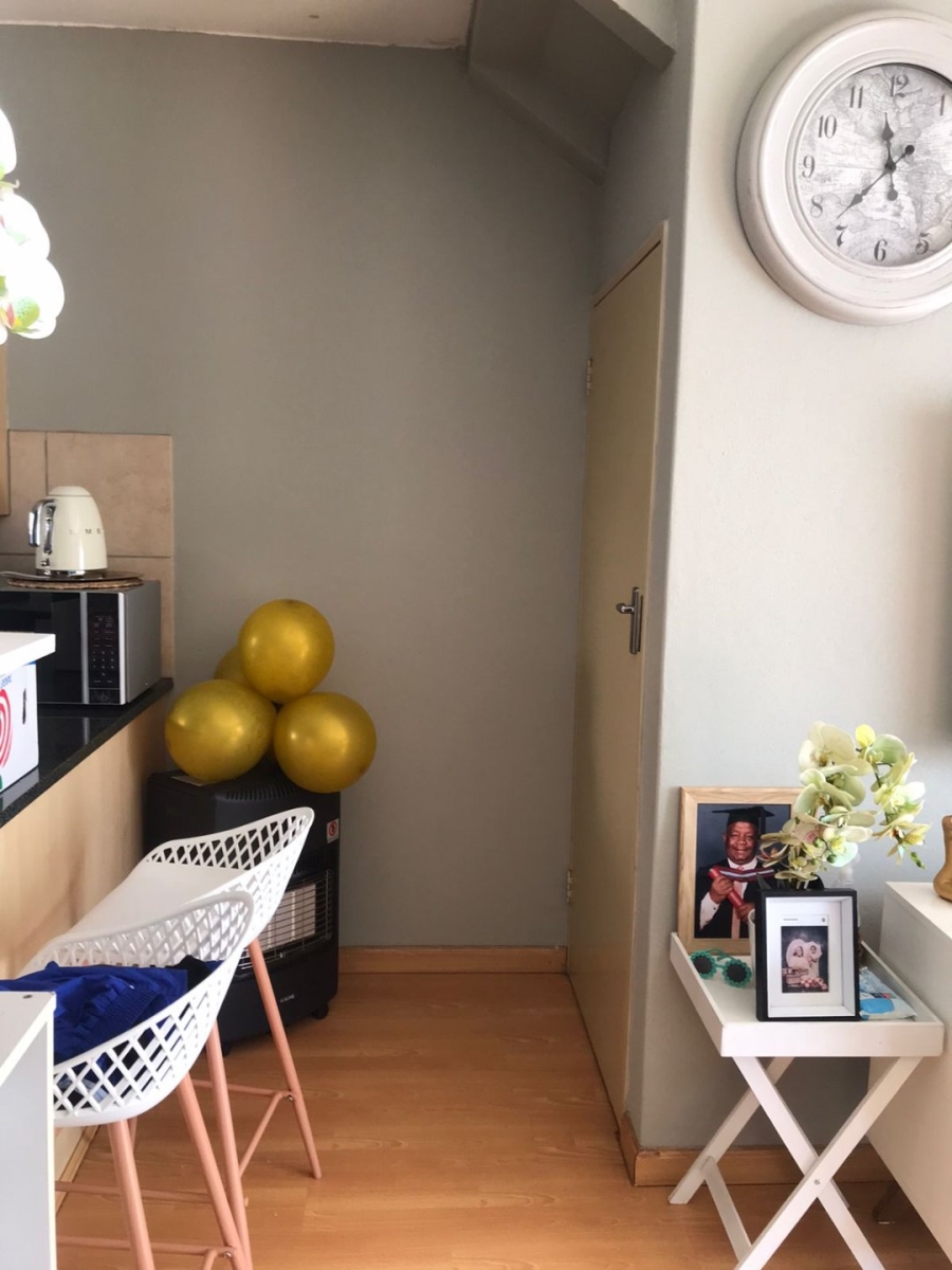 2 Bedroom Property for Sale in Theresa Park Gauteng