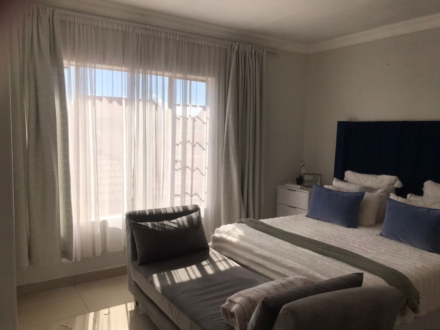 2 Bedroom Property for Sale in Theresa Park Gauteng