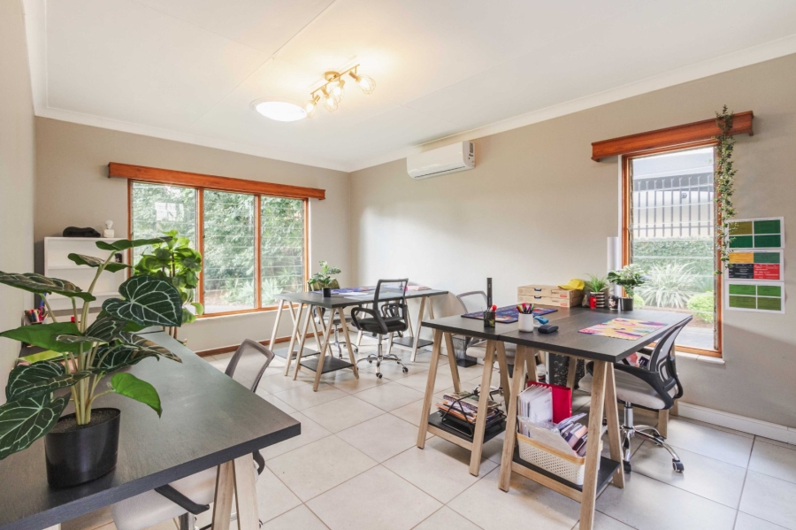 4 Bedroom Property for Sale in Murrayfield Gauteng