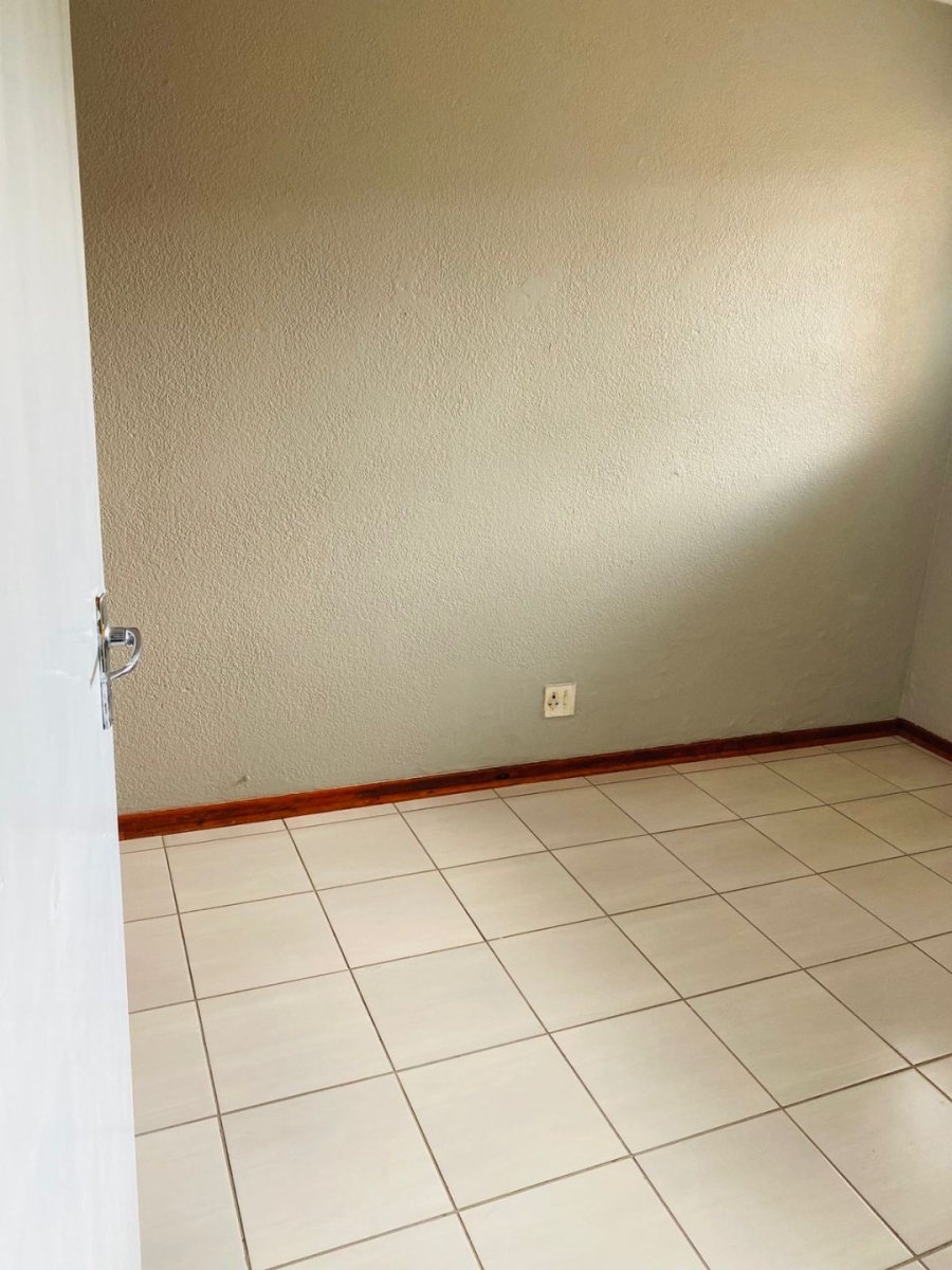 To Let  Bedroom Property for Rent in Primrose Gauteng