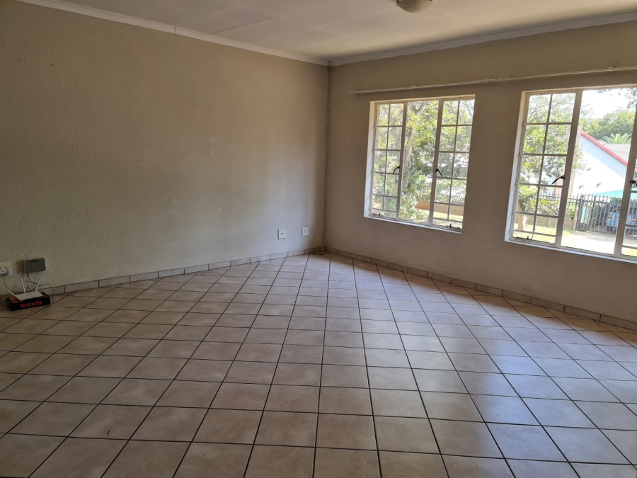 2 Bedroom Property for Sale in Ravensklip Gauteng