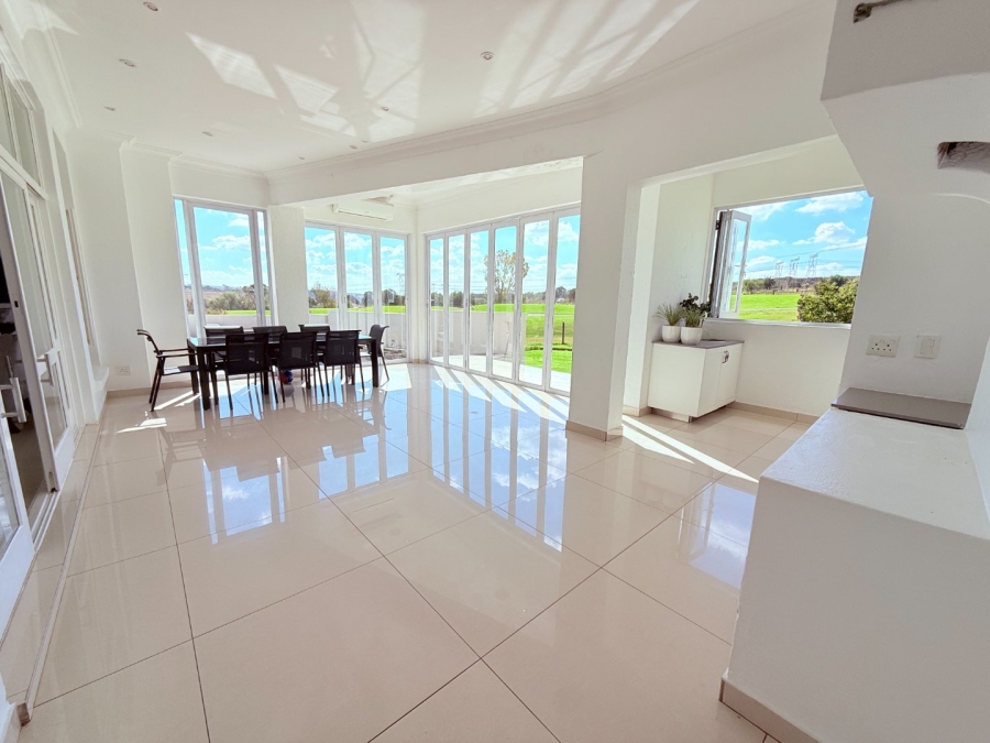 5 Bedroom Property for Sale in Blue Valley Golf Estate Gauteng