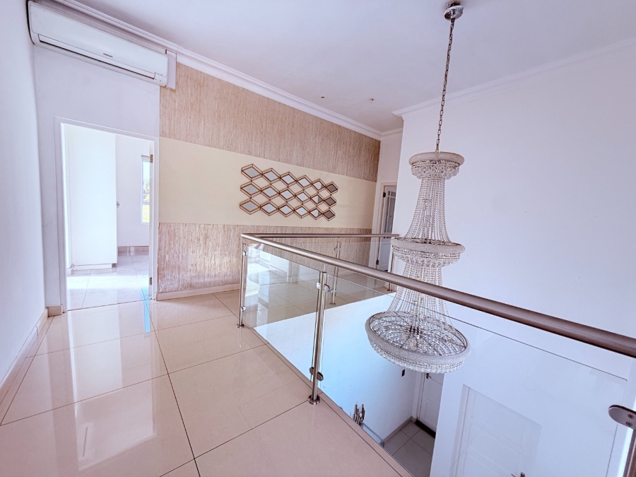 5 Bedroom Property for Sale in Blue Valley Golf Estate Gauteng