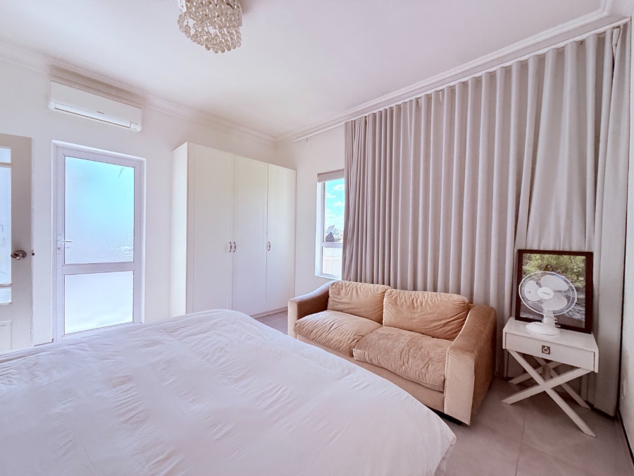 5 Bedroom Property for Sale in Blue Valley Golf Estate Gauteng