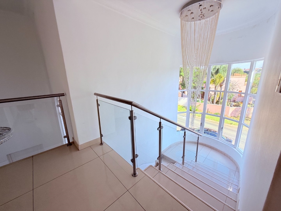 5 Bedroom Property for Sale in Blue Valley Golf Estate Gauteng