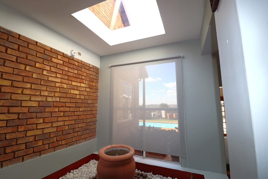 4 Bedroom Property for Sale in Moreleta Park Gauteng