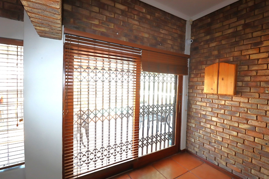 4 Bedroom Property for Sale in Moreleta Park Gauteng