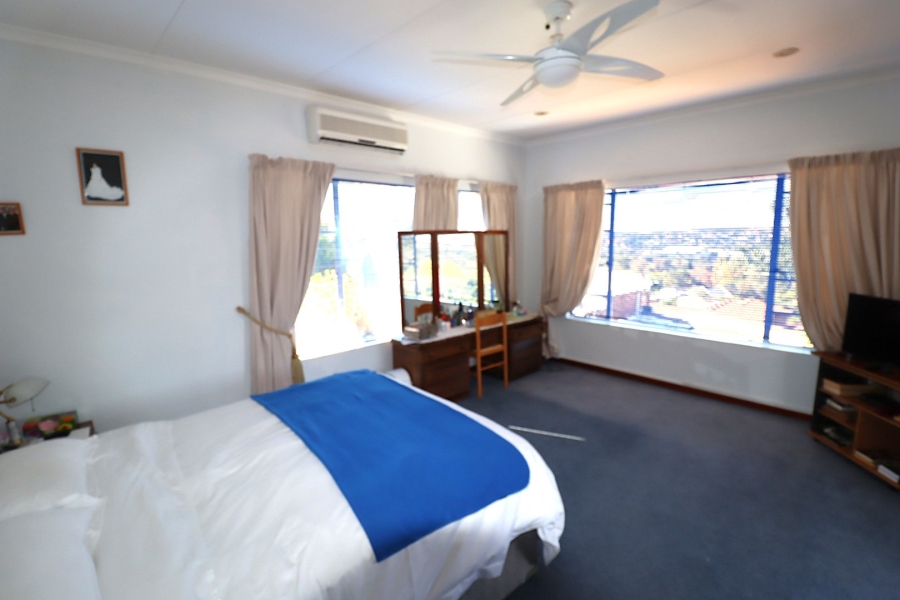 4 Bedroom Property for Sale in Moreleta Park Gauteng