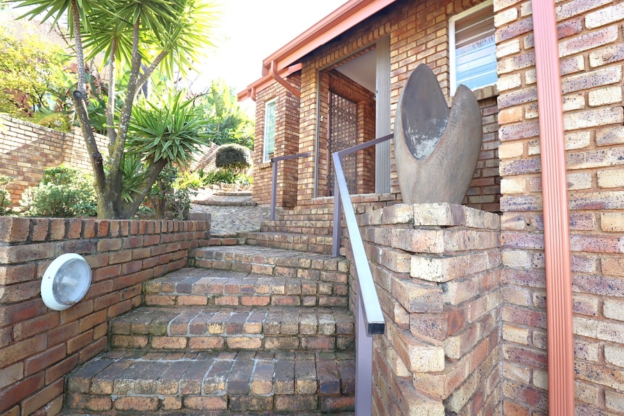 4 Bedroom Property for Sale in Moreleta Park Gauteng