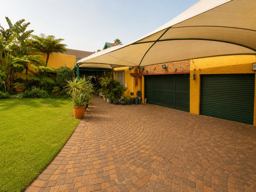 3 Bedroom Property for Sale in Woodmere Gauteng