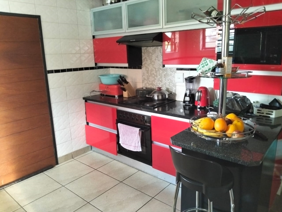 4 Bedroom Property for Sale in Leopard