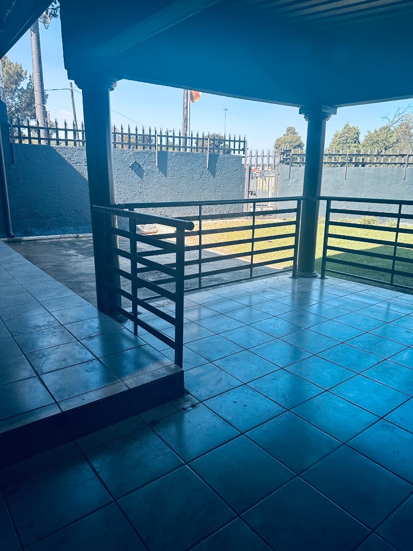 9 Bedroom Property for Sale in Tladi Gauteng
