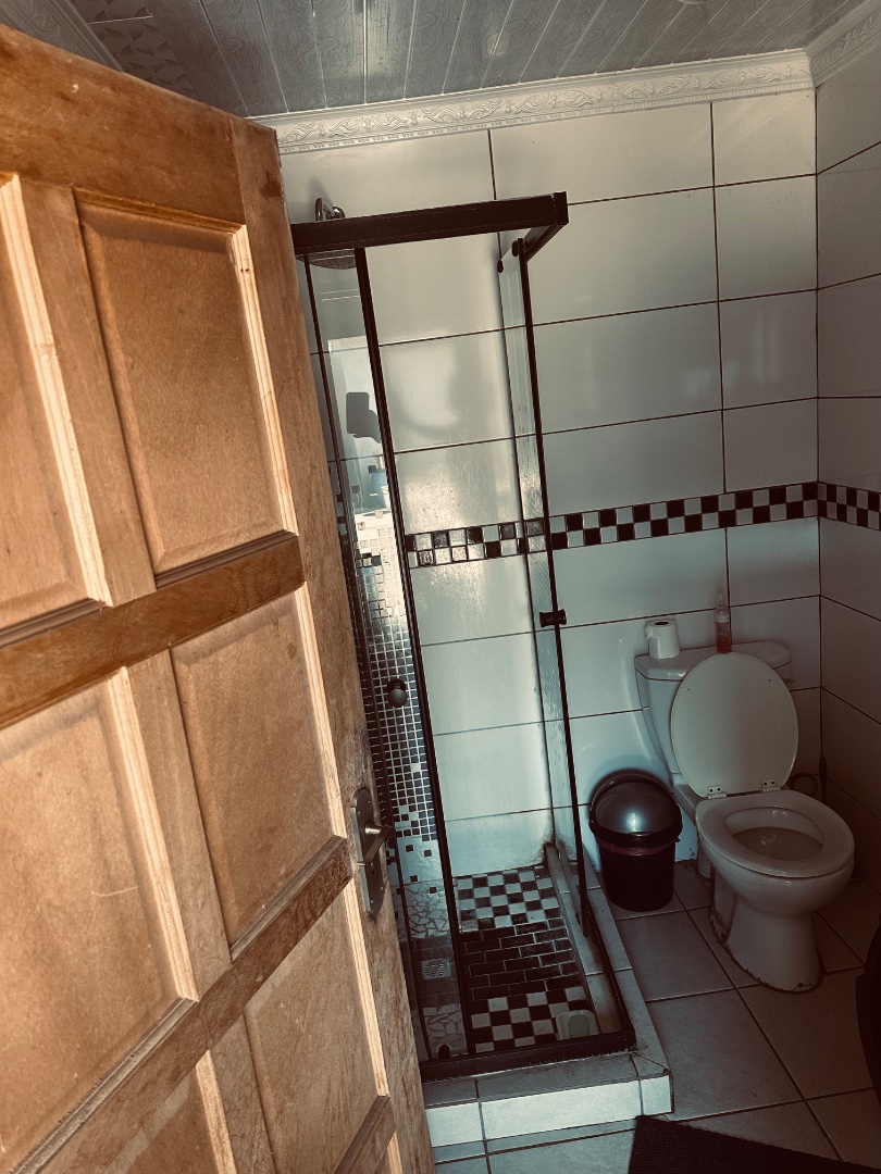 9 Bedroom Property for Sale in Tladi Gauteng