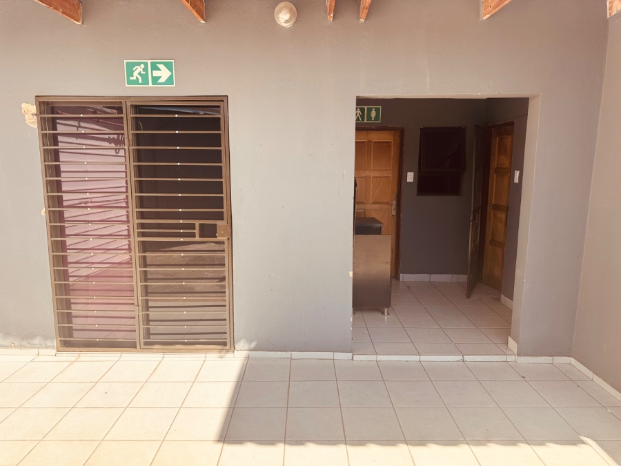 9 Bedroom Property for Sale in Tladi Gauteng