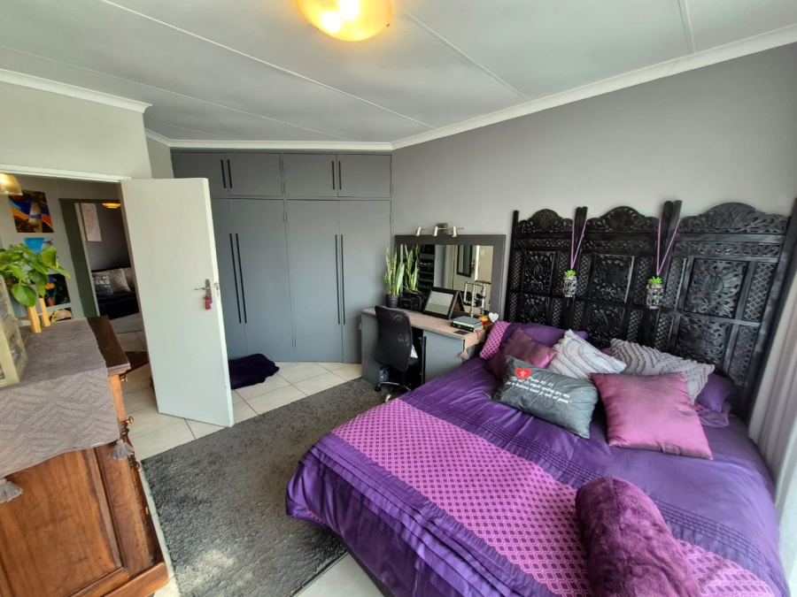 3 Bedroom Property for Sale in Elardus Park Gauteng