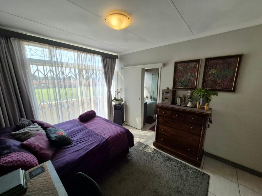 3 Bedroom Property for Sale in Elardus Park Gauteng