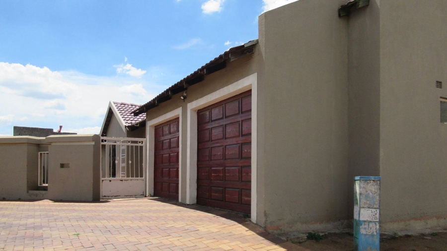 3 Bedroom Property for Sale in Duduza Gauteng