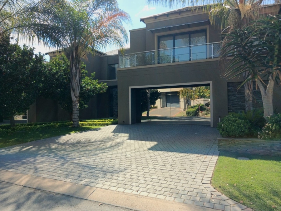 5 Bedroom Property for Sale in Blue Valley Golf Estate Gauteng