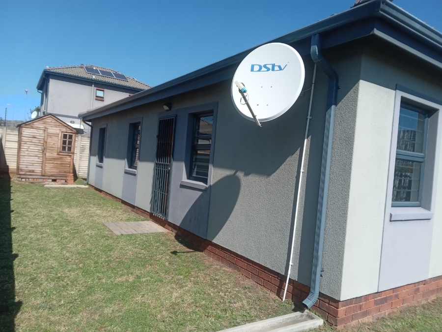 3 Bedroom Property for Sale in Andeon AH Gauteng