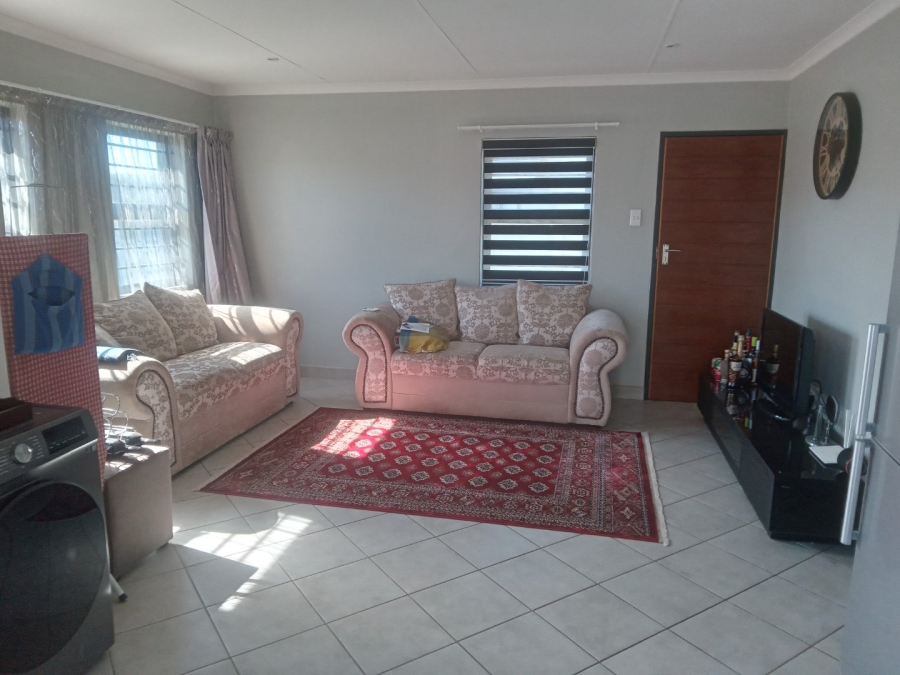 3 Bedroom Property for Sale in Andeon AH Gauteng