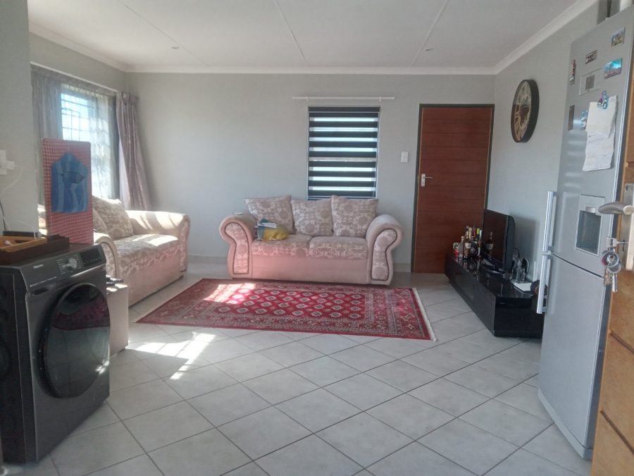 3 Bedroom Property for Sale in Andeon AH Gauteng